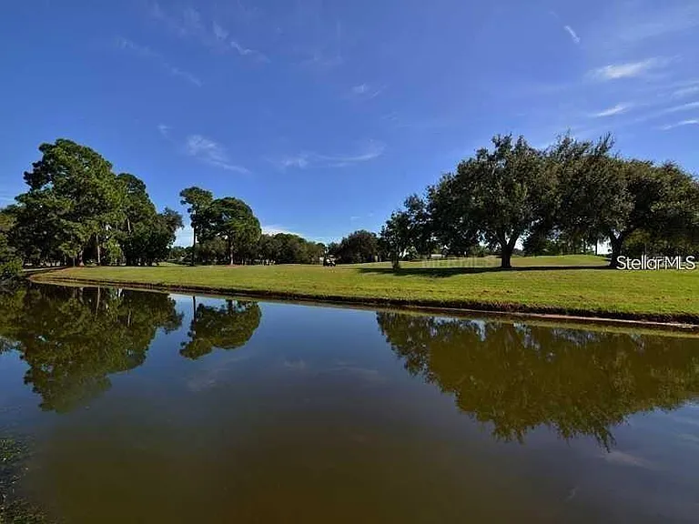 4841 Palm Aire Dr — Photo 3