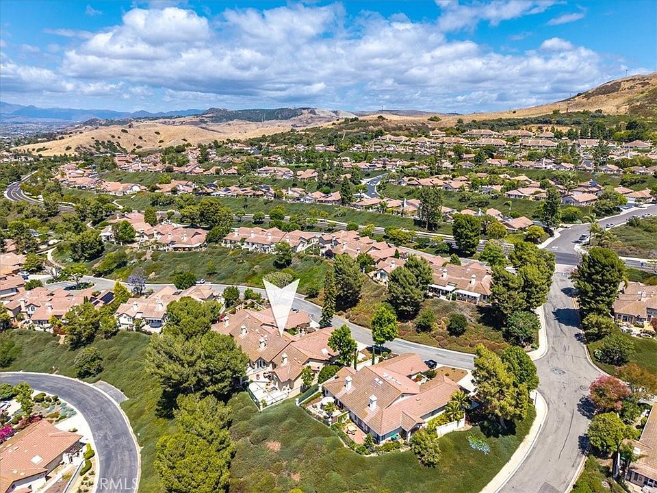 1st image of 27355 Paseo Laguna