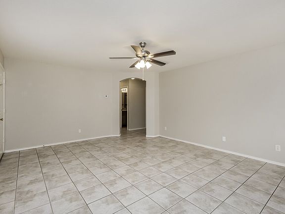 3rd image of 10920 E Clovis Ave