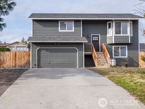 3044 Monterey Drive, Malaga, WA 98828