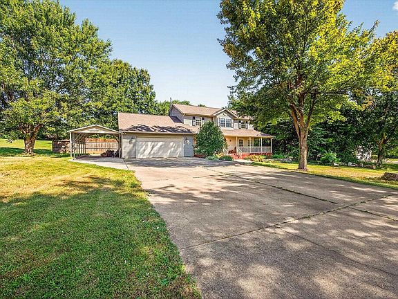 2nd image of 1730 W Jeremy Dr
