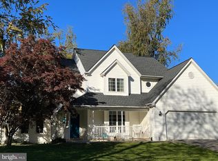 238 New Castle Dr, Charles Town, WV