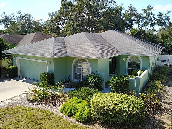 2nd image of 4340 Iola Dr