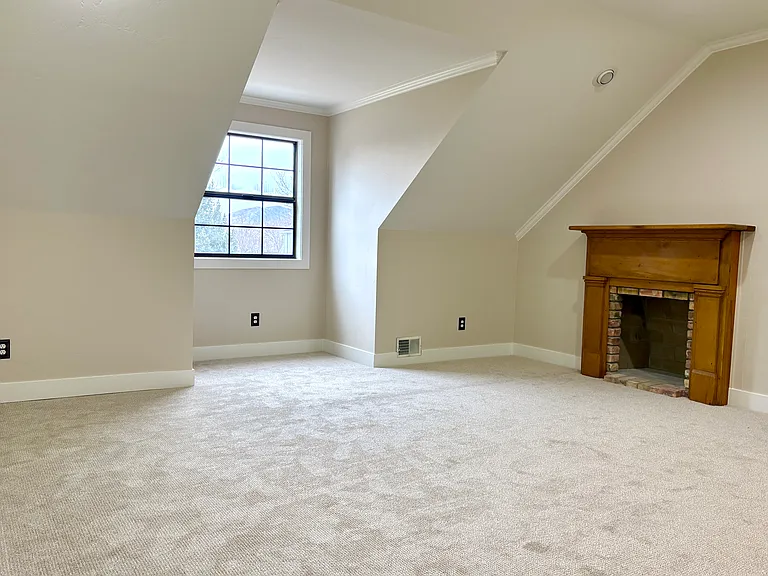 10436 N Edinburgh Dr — Photo 14