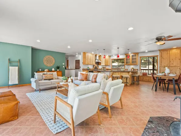 4180 Misty Creek Ct, Pilot Hill, CA 95664