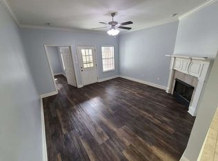 11510 Southfork Ave APT 34, Baton Rouge, LA 70816