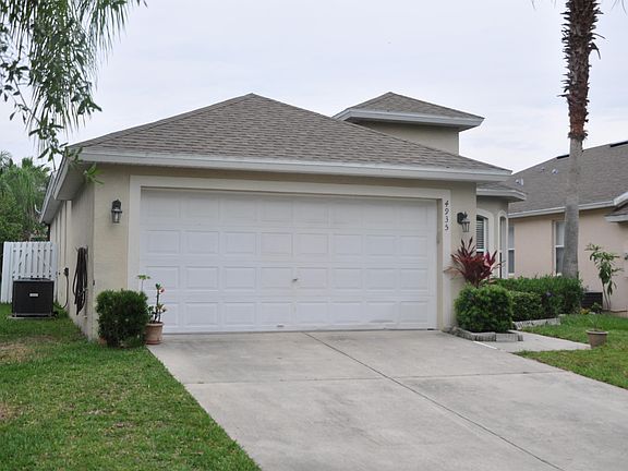 3rd image of 4935 Solimartin Dr