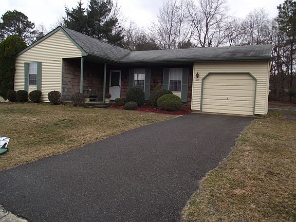 2nd image of 22 Auburn Street