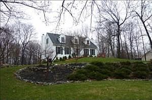 1st image of 28 Kyle Ct