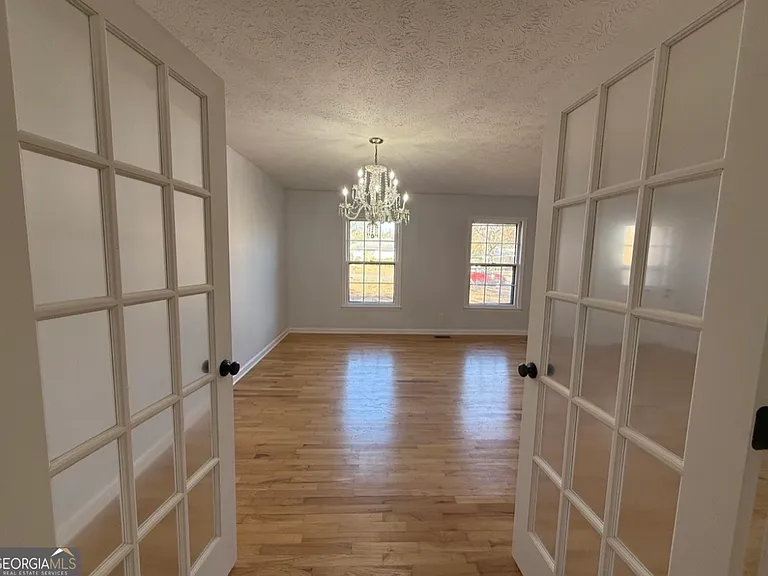 1612 Knox St — Photo 14