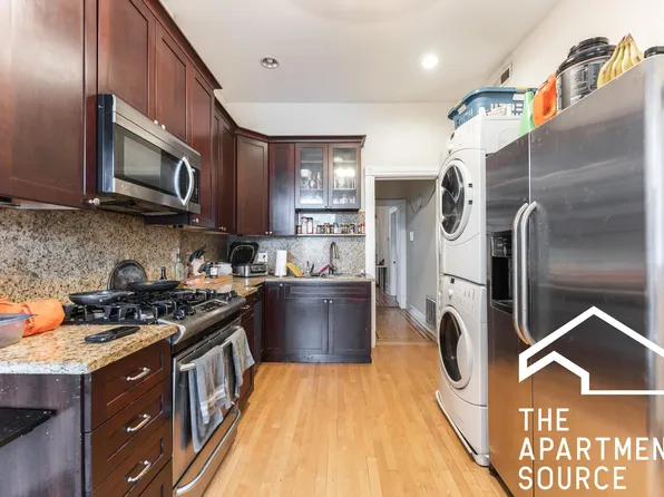 3519 N Reta Ave, Chicago, IL 60657