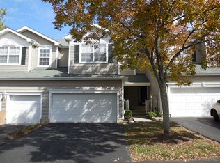 10 Alexandra Way #1110, Clinton, NJ 08809