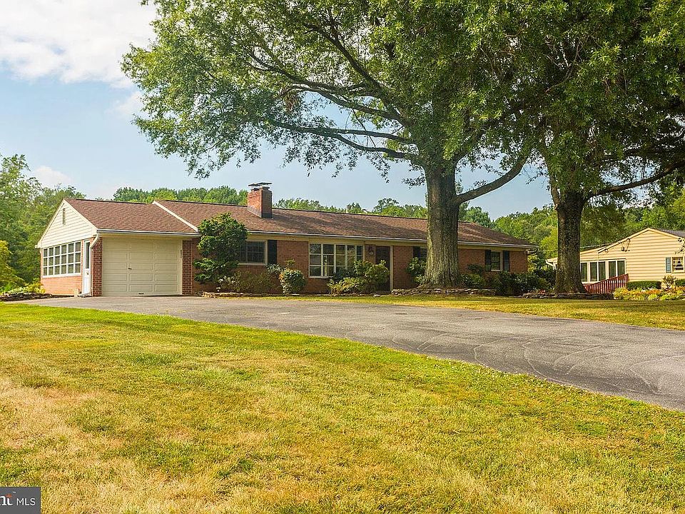 1st image of 7538 Cherry Tree Dr