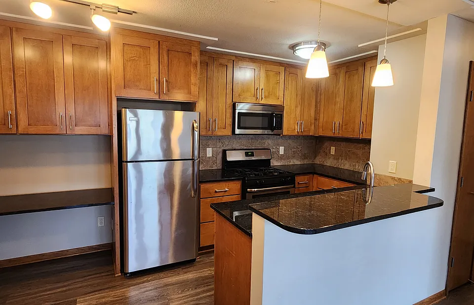Bryant Avenue Apartments