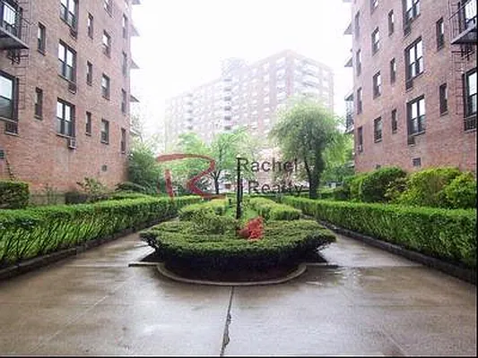 Rented by Rachel Realty | media 41