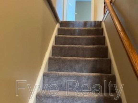 2nd image of 4334 Isleswood Ter