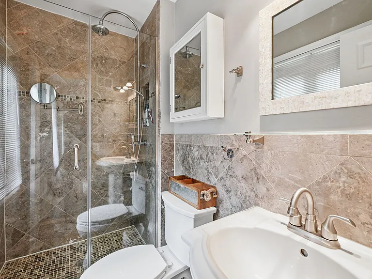 2506 Pinoak Ln — Photo 10