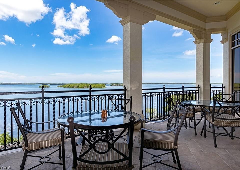 2nd image of 4610 Colony Villas Dr #2