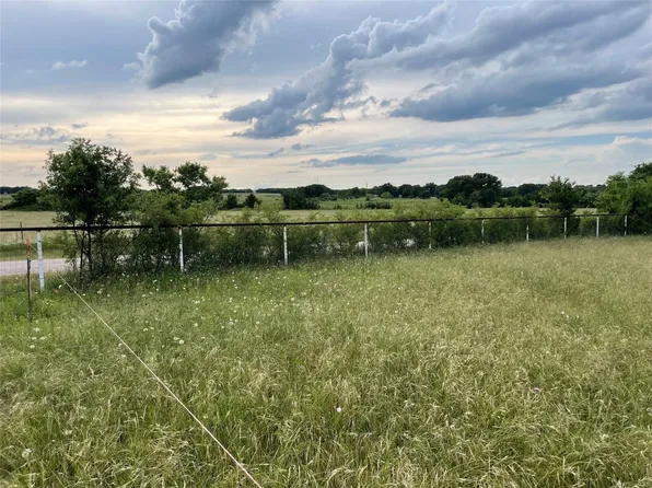 130 County Road 3525, Paradise, TX 76073