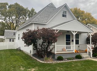 3208 Richmond Ave, Mattoon, IL 61938