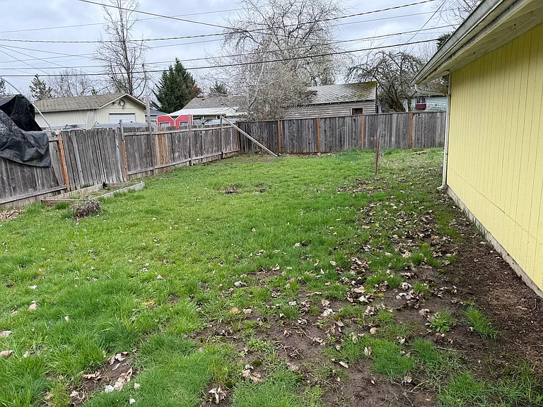 1573 McKinley Ct — Photo 9
