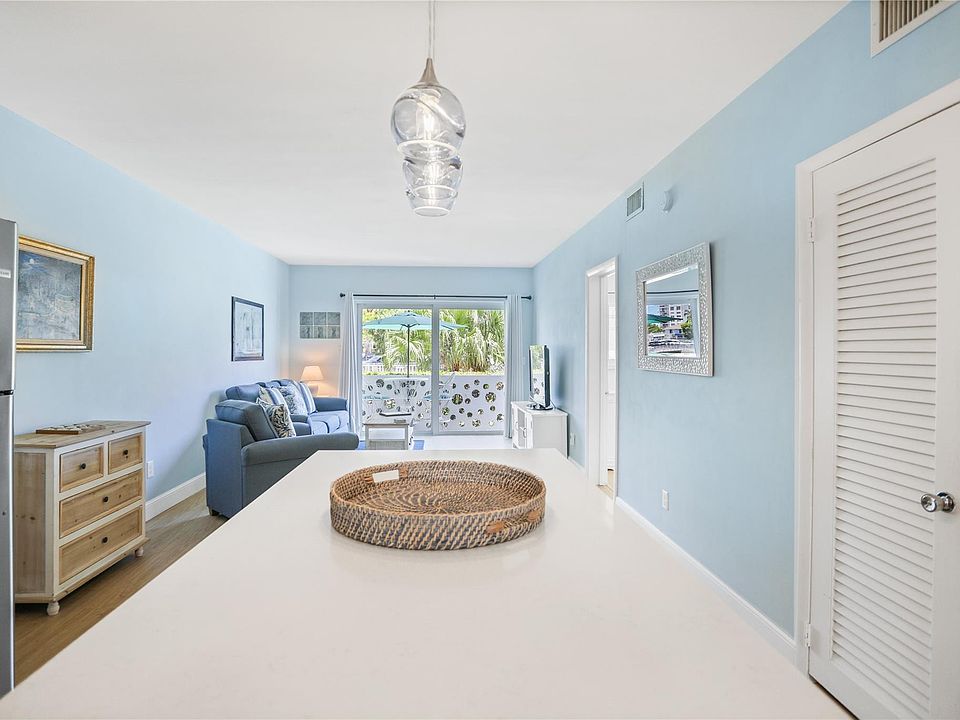 1st image of 2500 Diana Drive #114