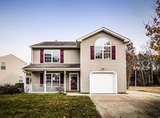 100 Nancy Ct, Yorktown, VA 23690