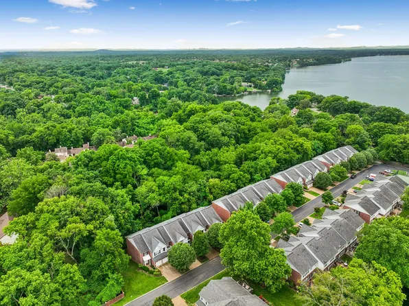 231 Green Harbor Rd APT 101, Old Hickory, TN 37138