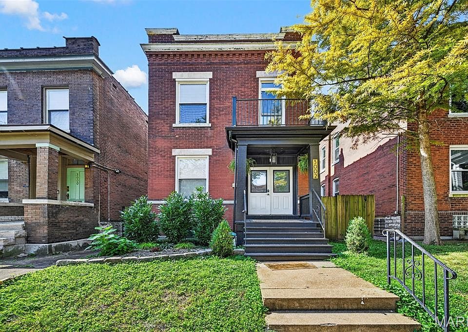 1st image of 3002 Victor St