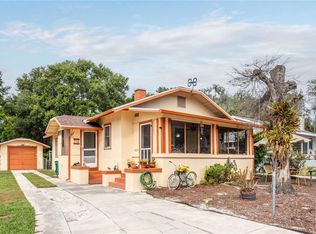 737 N Clayton St, Mount Dora, FL 32757
