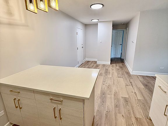 3rd image of 690 Marilyn Ave APT 203