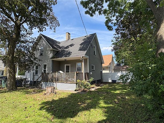 2nd image of 8 Immel St