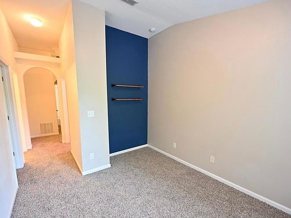 3rd image of 5793 Parkstone Crossing Dr