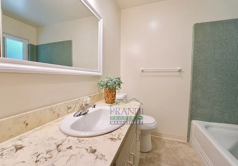 1562 Sir Francis Drake Blvd #4 — Photo 13