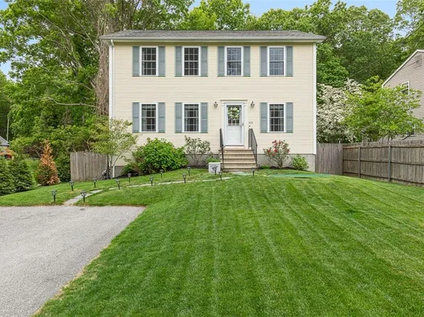 121 Greenbush Rd, Warwick, RI 02818