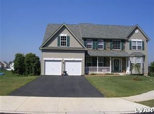23 Windrift Ct, Easton, PA 18045