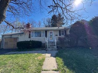 415 N 16Th St, Kenilworth Boro, NJ 07033
