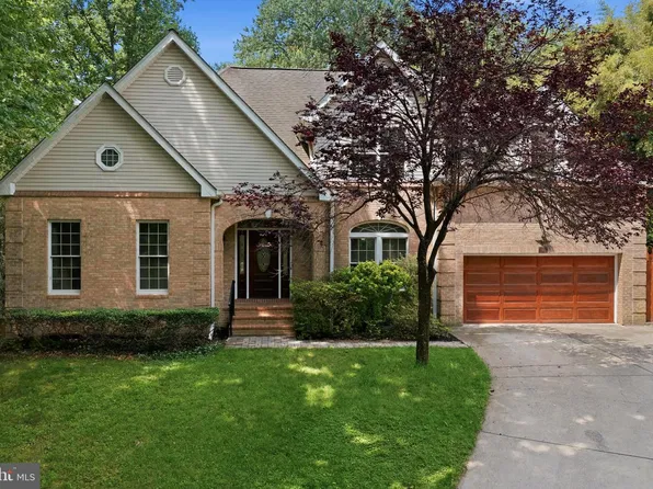 15802 Radwick Ln, Silver Spring, MD 20906