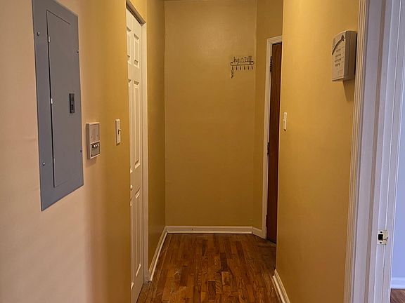 2nd image of 1307 E 71st Pl APT 1N