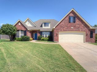 4720 W Indianola St, Broken Arrow, OK 74012