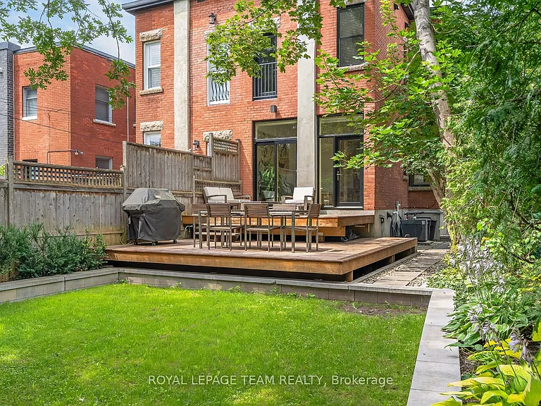 66 Ivy Cres — Photo 30