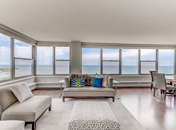 2nd image of 3900 N Lake Shore Dr APT 24K