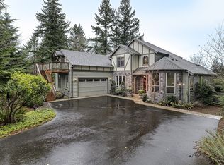 19582 Falcon Dr, Oregon City, OR 97045