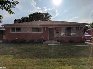 32143 Dover Ave, Warren, MI 48088