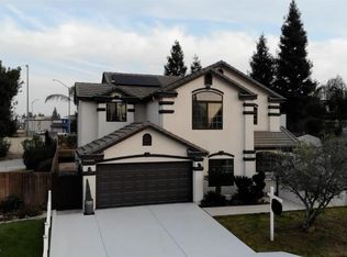 2991 E Cromwell Ave, Fresno, CA