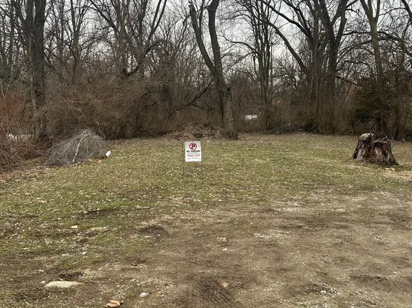 3316 N Sherman Dr, Indianapolis, IN 46218