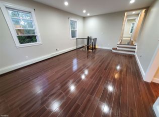 176 Dix Hills Rd, Huntington Station, NY 11746