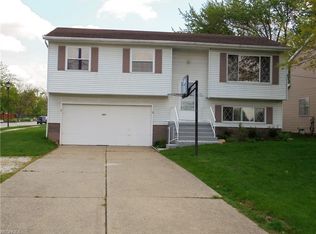 7815 York Rd, Parma, OH 44130