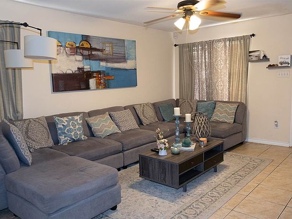 5th image of 11169 Carrizo Dr