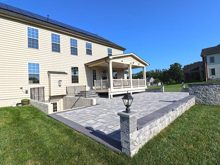 1040 Stepping Pl — Photo 11